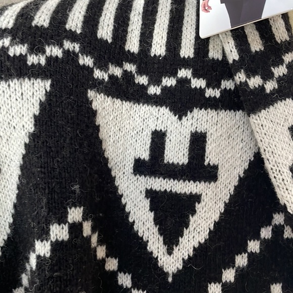 Rachel Roy -long sleeve cardigans - Picture 6 of 6